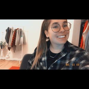 Meet your Posher, Carol-ann